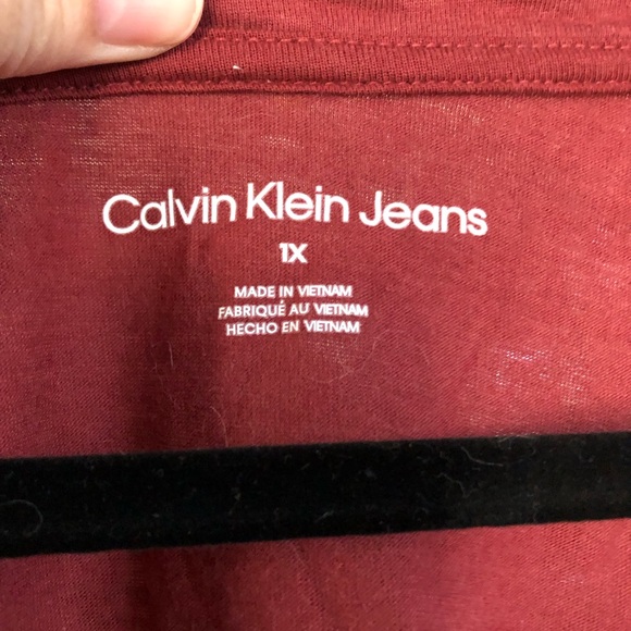 Calvin Klein - Picture 4 of 4